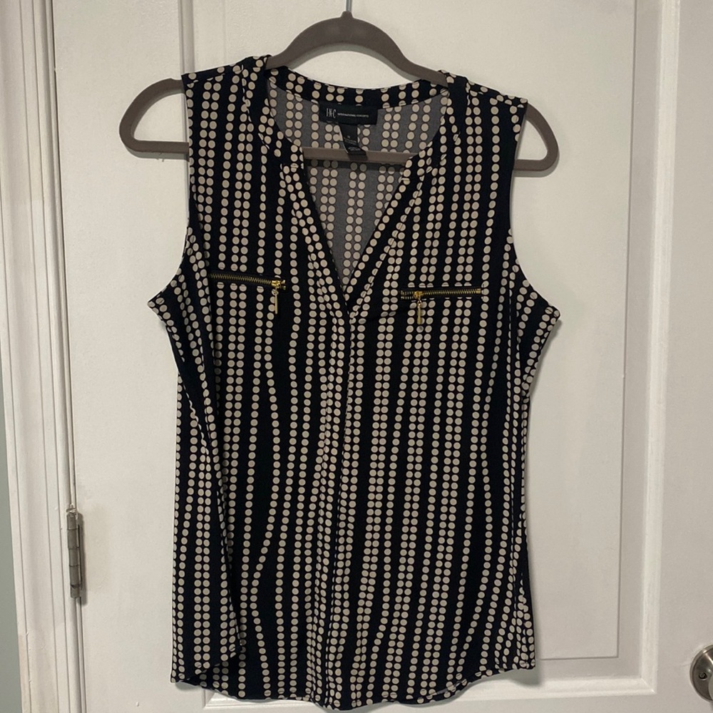 INC international concepts black and white top with gold zipper detail size M
